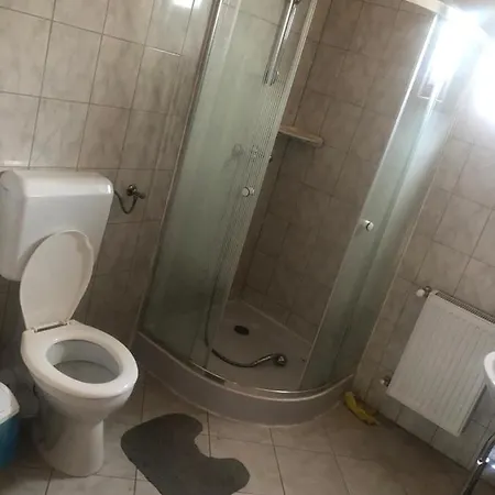 Appartement Zalakarosi Egerfa Nyaralohaz Foeldszinti Es Emeleti *