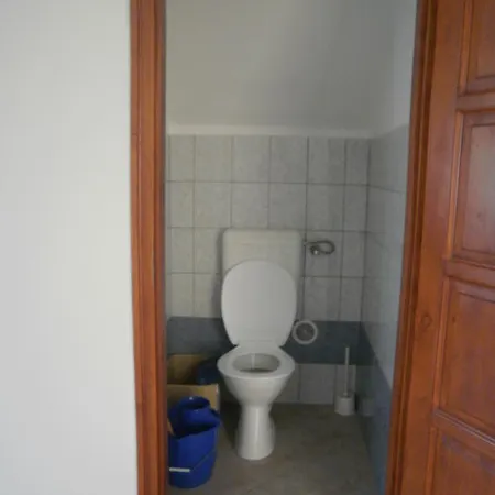 Apartment Zalakarosi Egerfa Nyaralohaz Foeldszinti Es Emeleti Zalakaros