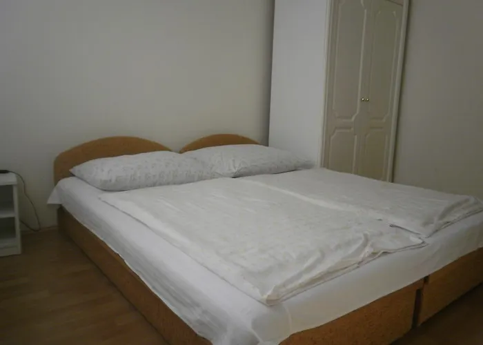 Daire Zalakarosi Egerfa Nyaralohaz Foeldszinti Es Emeleti