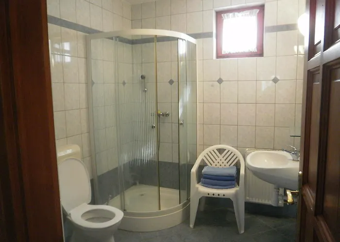 Zalakarosi Egerfa Nyaralohaz Foeldszinti Es Emeleti Zalakaros